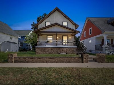 519 9th St NW, Cedar Rapids, IA, 52405