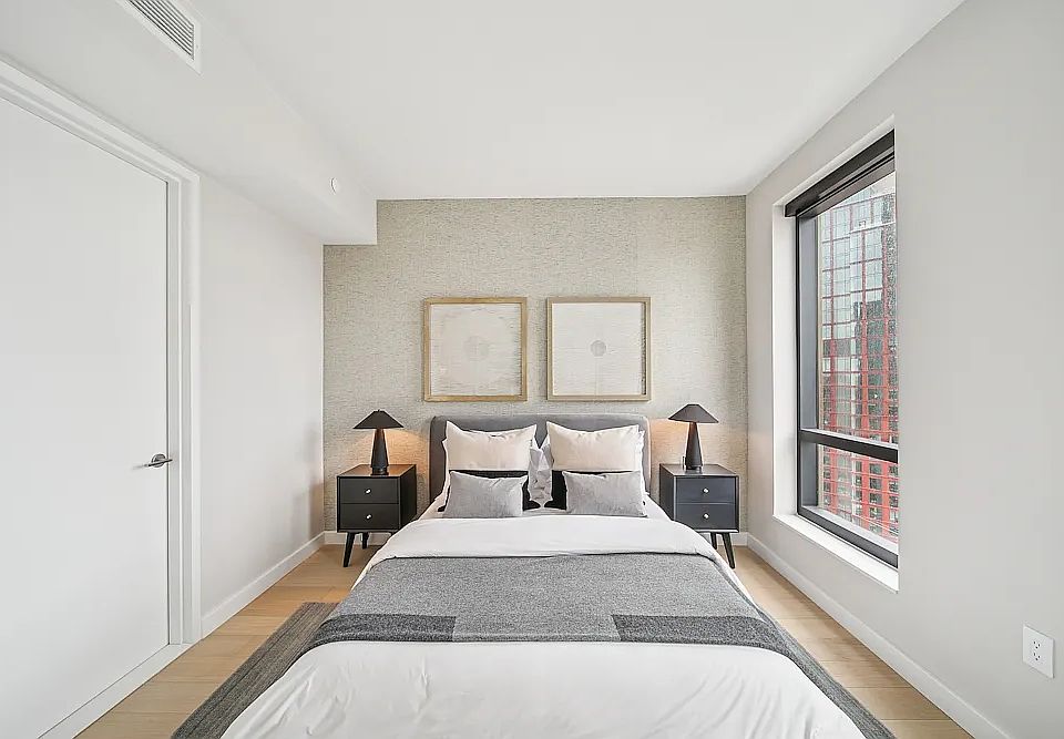 1st image of 567 Fulton St #7G