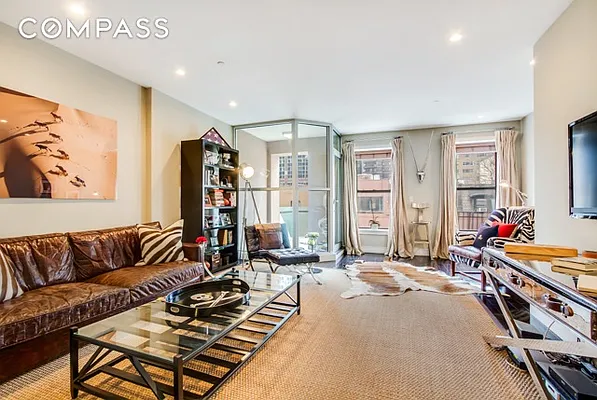 Sold by Compass | media 2