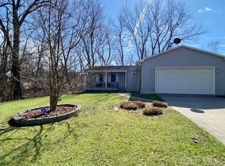 1717 E Mile Rd, Springfield, OH 45503