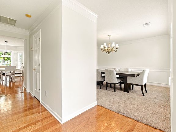 4th image of 5745 Crystal Springs Way