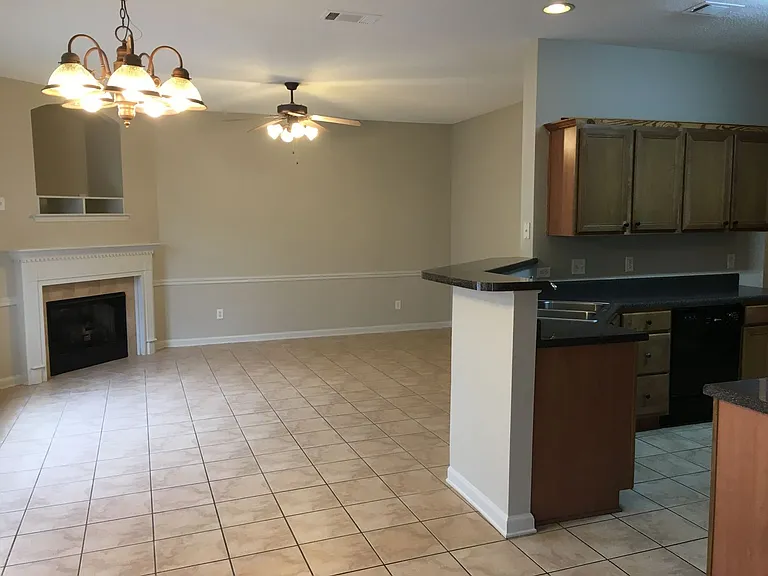 5307 Day Lily Dr — Photo 13