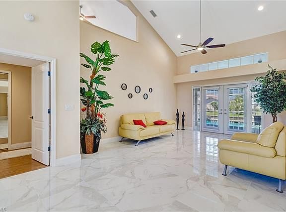 3rd image of 5300 SW 8th Ct