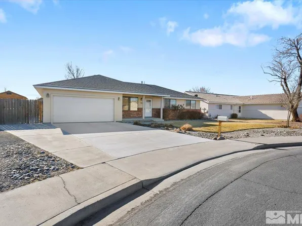 461 Meadow Glen Dr, Fallon, NV 89406