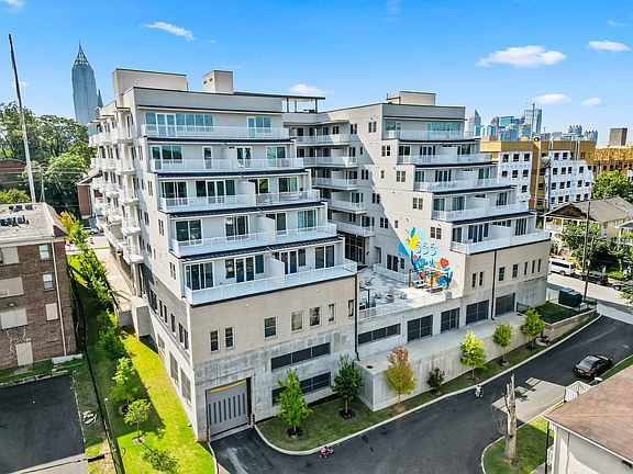 555 Boulevard