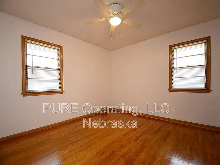 3333 S 82nd St — Photo 10