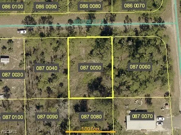 1066 Beggs St E, Lehigh Acres, FL 33974