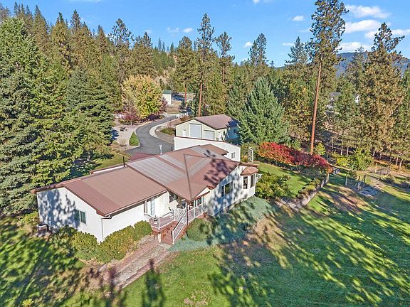 3rd image of 2419 Sand Canyon Rd #Q
