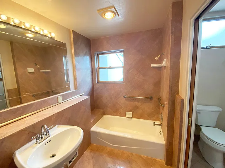 135 J Ave #B — Photo 8