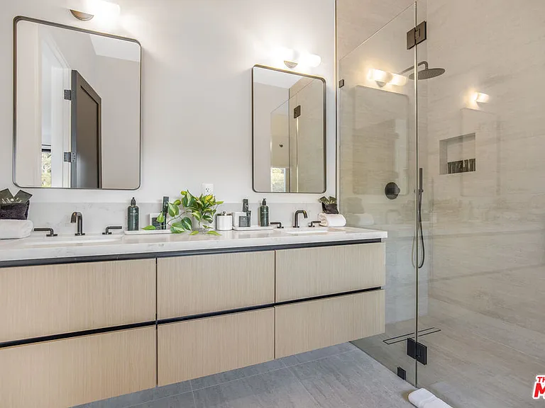 3101 Belden Dr — Photo 21