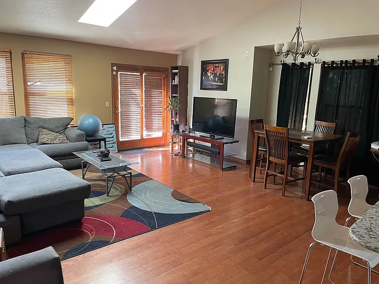 11712 W Prentice Pl — Photo 3