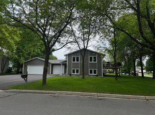 802 Estates Ave, Litchfield, MN 55355