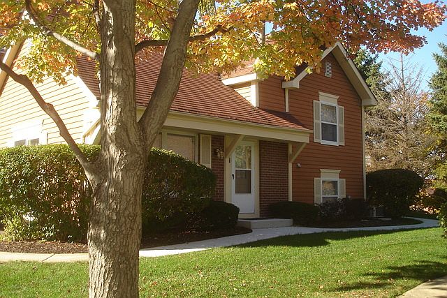 1st image of 2772 Weeping Willow Dr APT A
