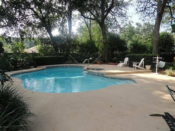 5th image of 1762 Leyburn Ct