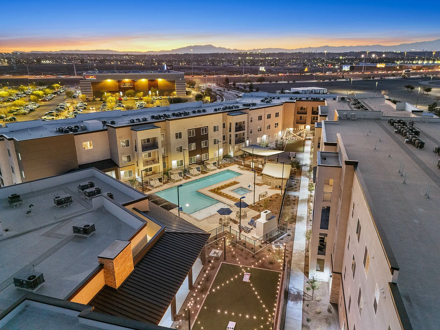 Album Union Village 55+ Active Adult Apartment Homes — Photo 2