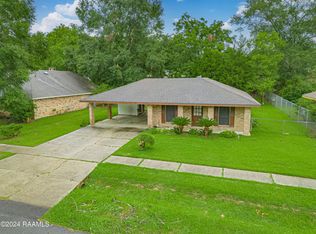 106 Terry Dr, Lafayette, LA 70501