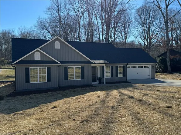 2968 Tobaccoville Rd, Tobaccoville, NC 27050