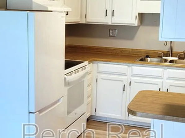 8870 W Jewell Ave APT 11, Lakewood, CO 80232