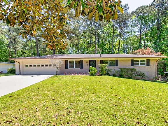 5th image of 4057 Cedar Knoll Dr