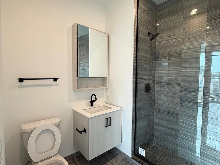 88 Queen St E #703 — Photo 5