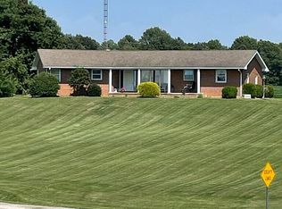 627 Brooks Bridge Rd, Loogootee, IN 47553