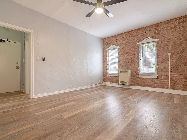 130 N Westmoreland Ave — Photo 14