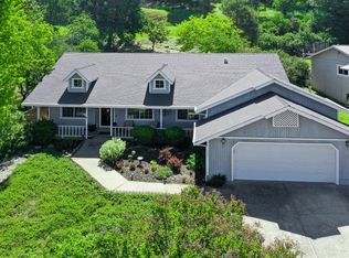 11245 Torrey Pines Dr, Auburn, CA 95602