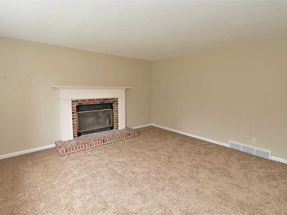 3rd image of 5403 Elena Dr