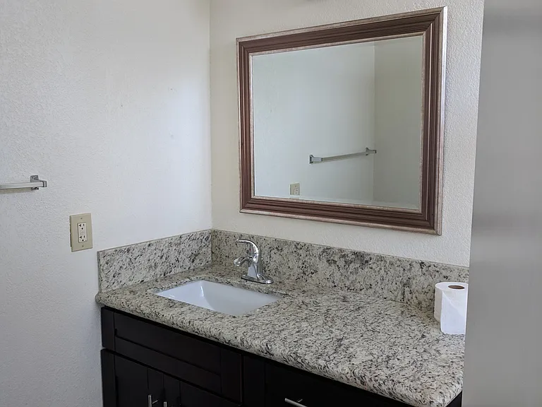2714 York Rd — Photo 11