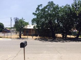 1494 4th St, Clovis, CA 93611