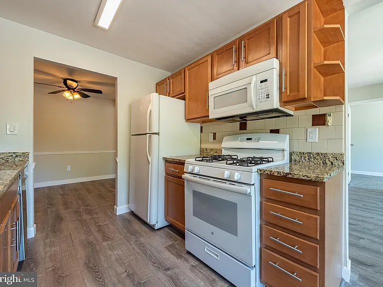 8723 Hayshed Ln #31 — Photo 6