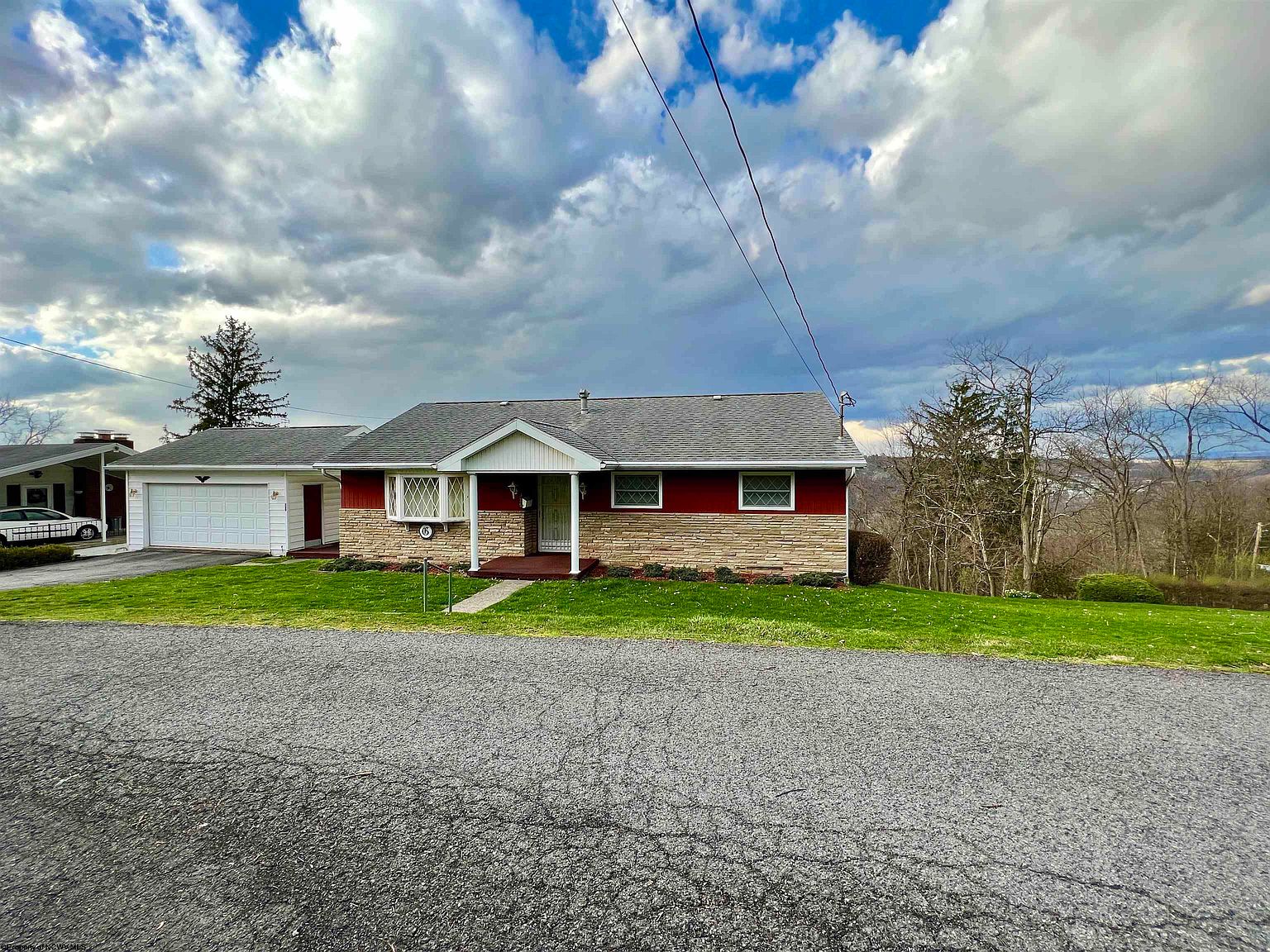 329 Morgantown Ave Morgantown WV 26501 MLS 10148253 Zillow   F60834afee6ad611a4540e8818c9feae Cc Ft 1536 