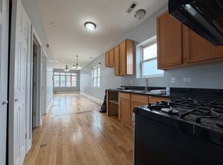 2923 W Arthington St #2, Chicago, IL 60612