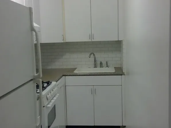 1067 Madison Ave #3D, New York, NY 10028