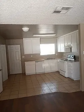 213 Hughes Ave #C — Photo 5