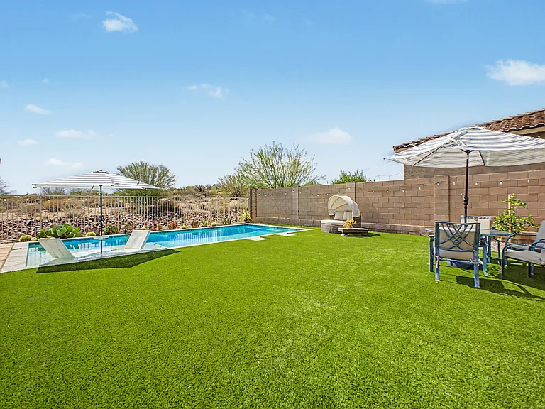 11961 N Silver Village Pl — Photo 44