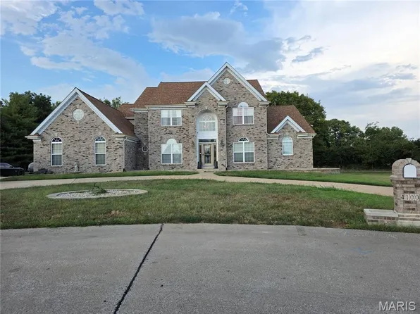 4100 Caballo Crossing Ct, Florissant, MO 63034