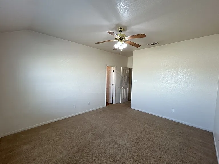 1107 Cinch Dr — Photo 29