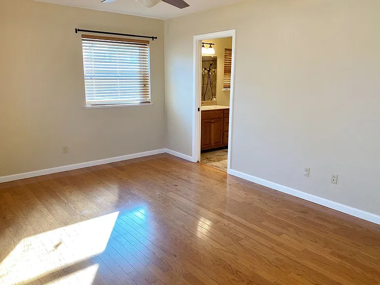 6128 Cliffside Dr — Photo 16