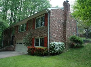 4585 25th Rd N, Arlington, VA 22207