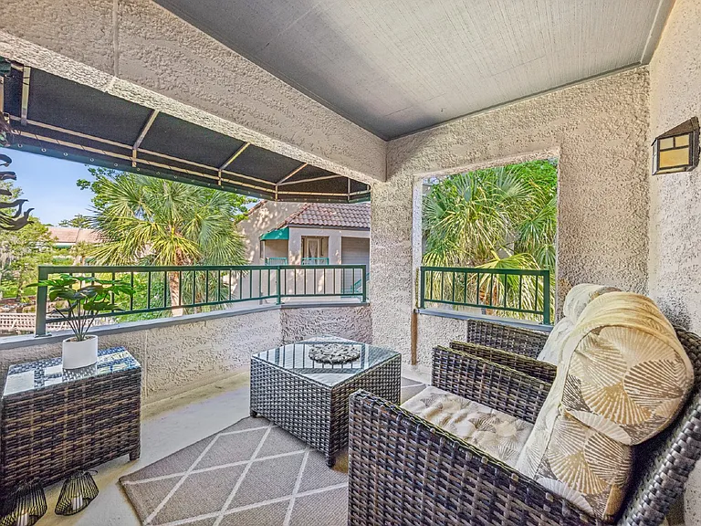 3 Shelter Cove Ln #7438 — Photo 33