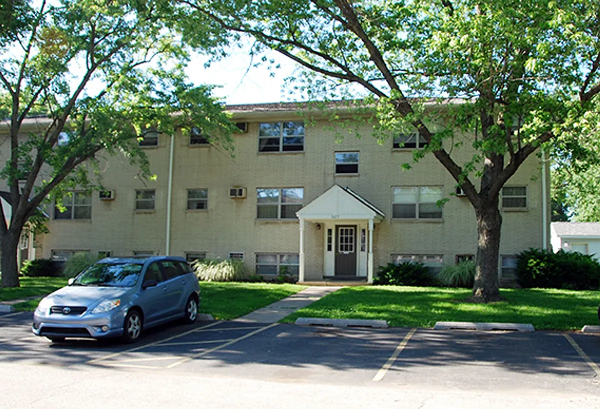 Building Photo - State Place Apartment Homes