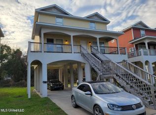 265 Benachi Ave, Biloxi, MS 39530