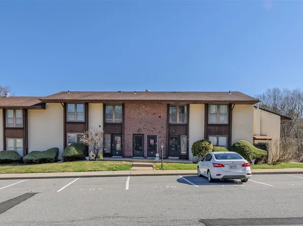 12 Juniper Court #12, Selden, NY 11784