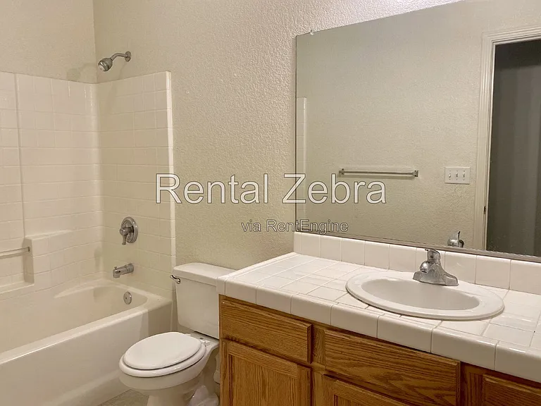 2645 Mira Ct — Photo 16