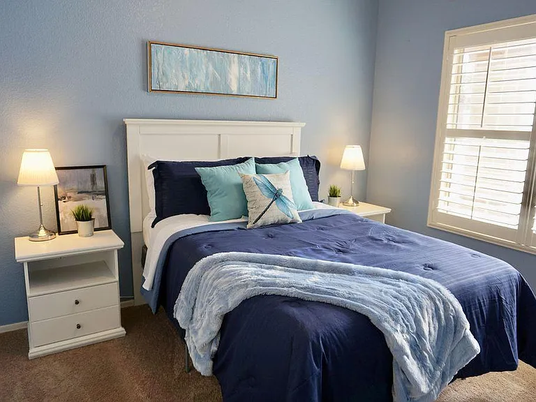 1692 W Sparrow Dr — Photo 16