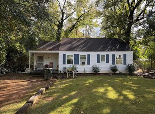 1120 Lakeview Dr, Auburn, AL 36830