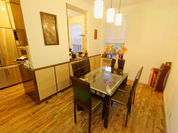 1620 Avenue I image 4 of 13