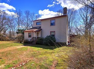 1069 Foxon Rd, North Branford, CT 06471