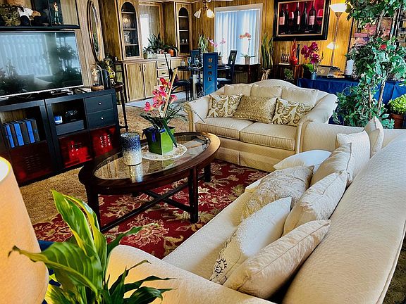 5th image of 523 Hermitage St #523